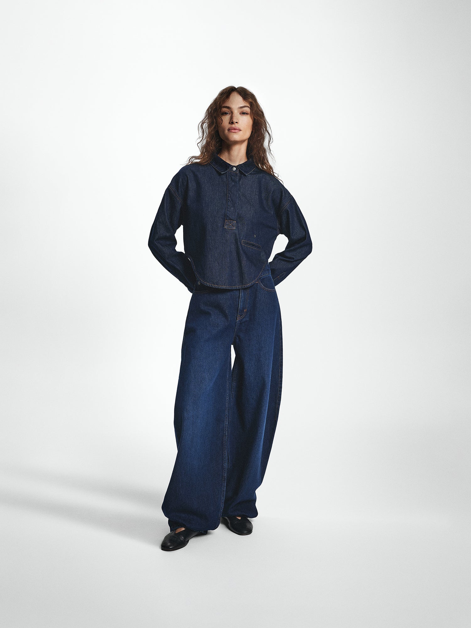 Wide Barrow Leg Denim Jeans