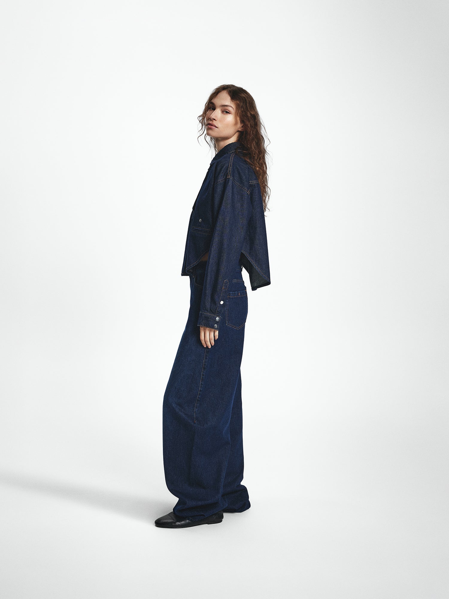 Wide Barrow Leg Denim Jeans