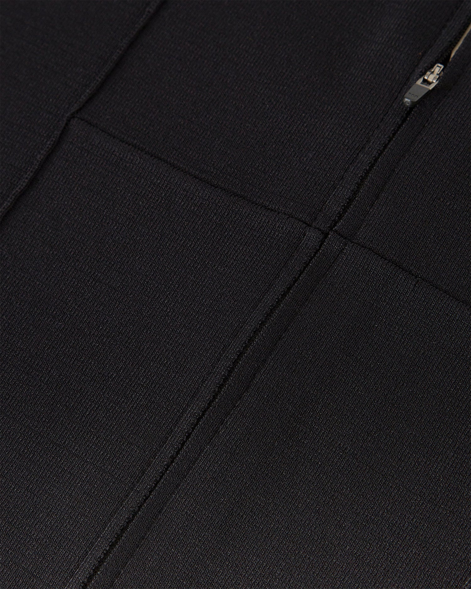 Zip Up Power Knit Vest