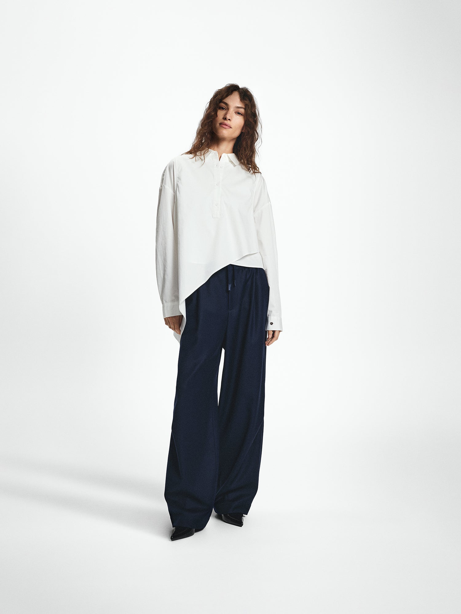 Tailored Wide Leg Trousers