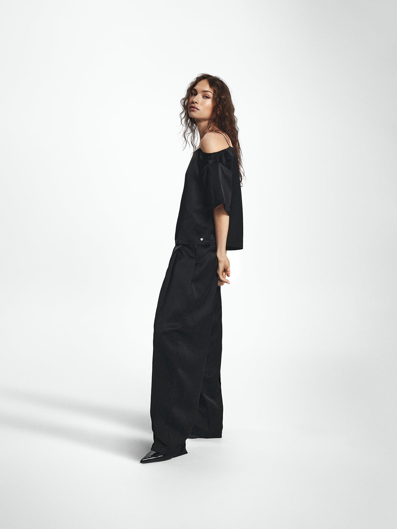 Pleated Wide Leg Trousers