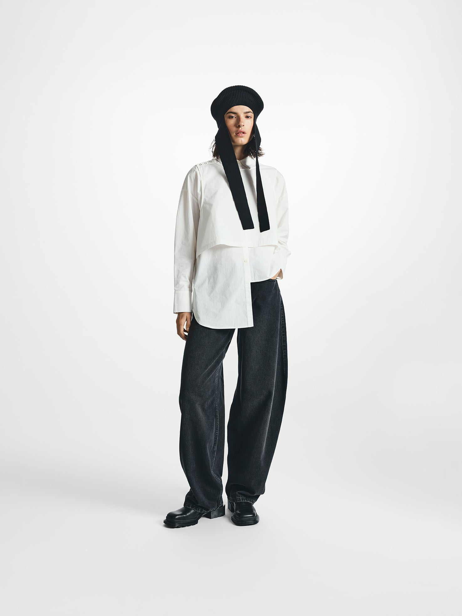 Wide Barrow Leg Denim Jeans